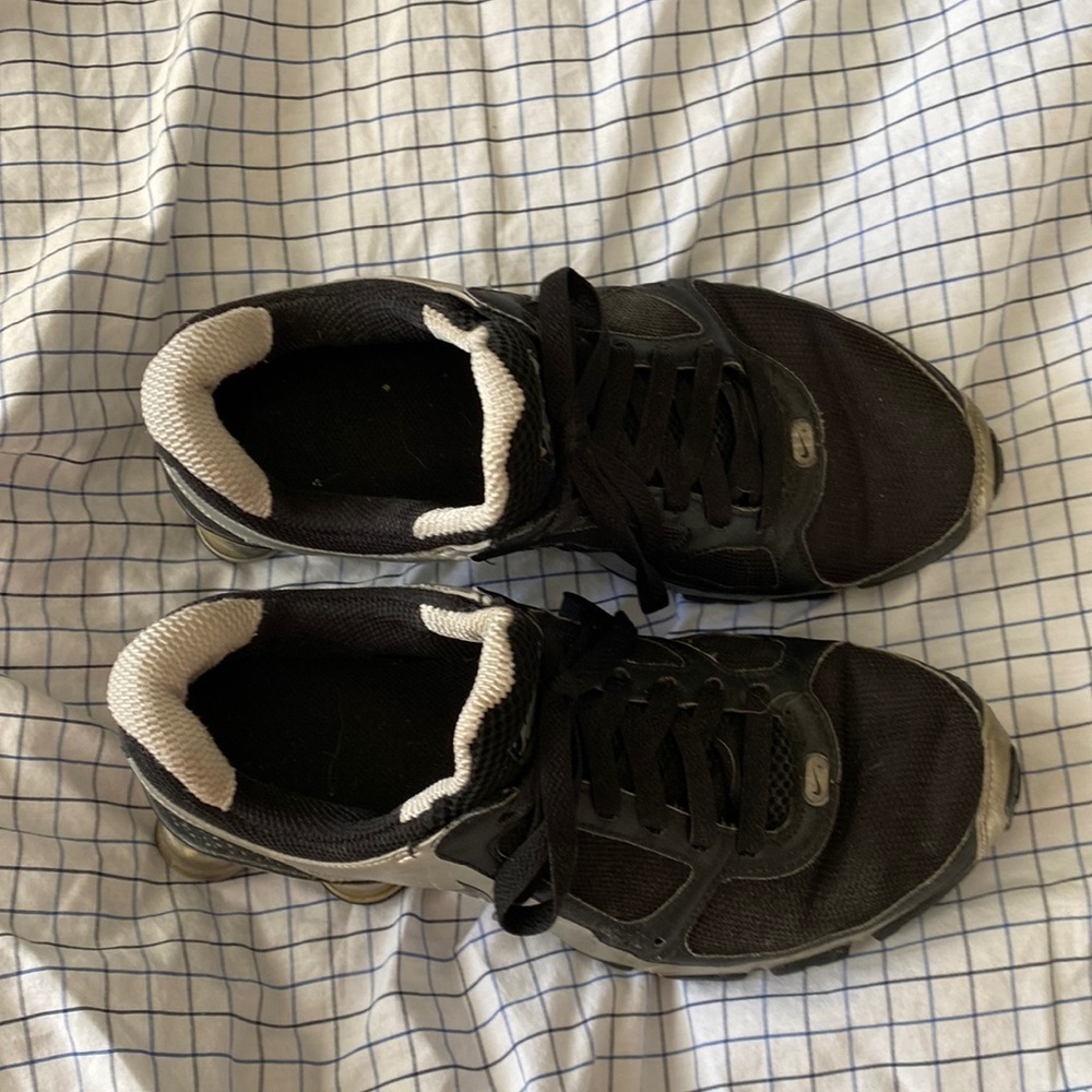 Nike sneakers - Picture 1 of 4